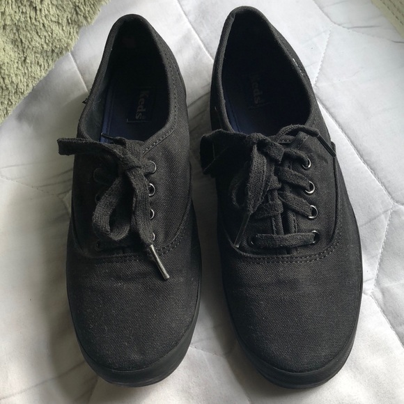 all black keds